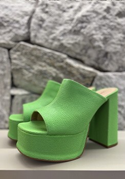 MEIA PATA VERDE LANÇA PERFUME