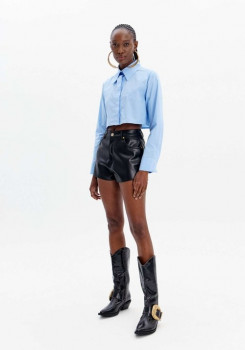 CAMISA CROPPED DE MANGAS LONGAS COM BORDADO LANÇA PERFUME