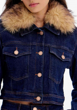 JAQUETA JEANS CROPPED COM BOLSOS LANÇA PERFUME