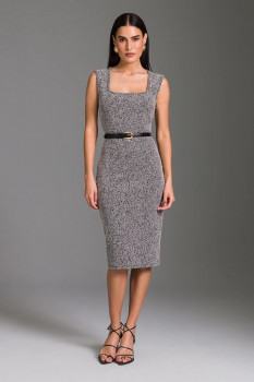 VESTIDO SUPER MIDI DECOTE GEOMÉTRICO CHARRY