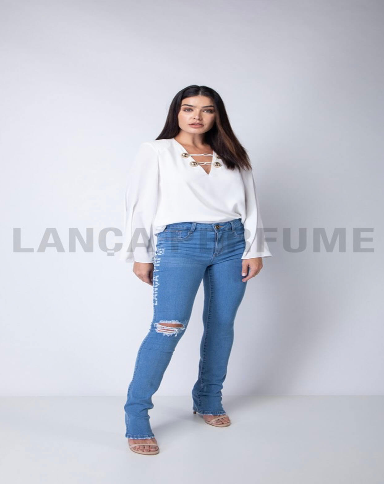 CALÇA FLARE JEANS LANÇA PERFUME CALÇA FLARE JEANS LANÇA PERFUME