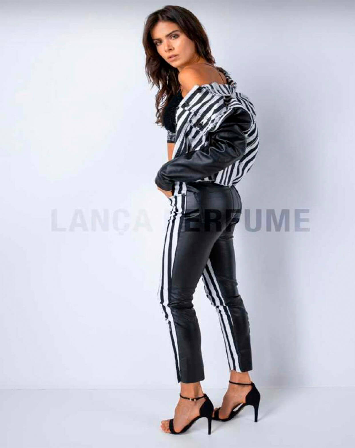 CALÇA VESTA PB LANÇA PERFUME CALÇA VESTA PB LANÇA PERFUME