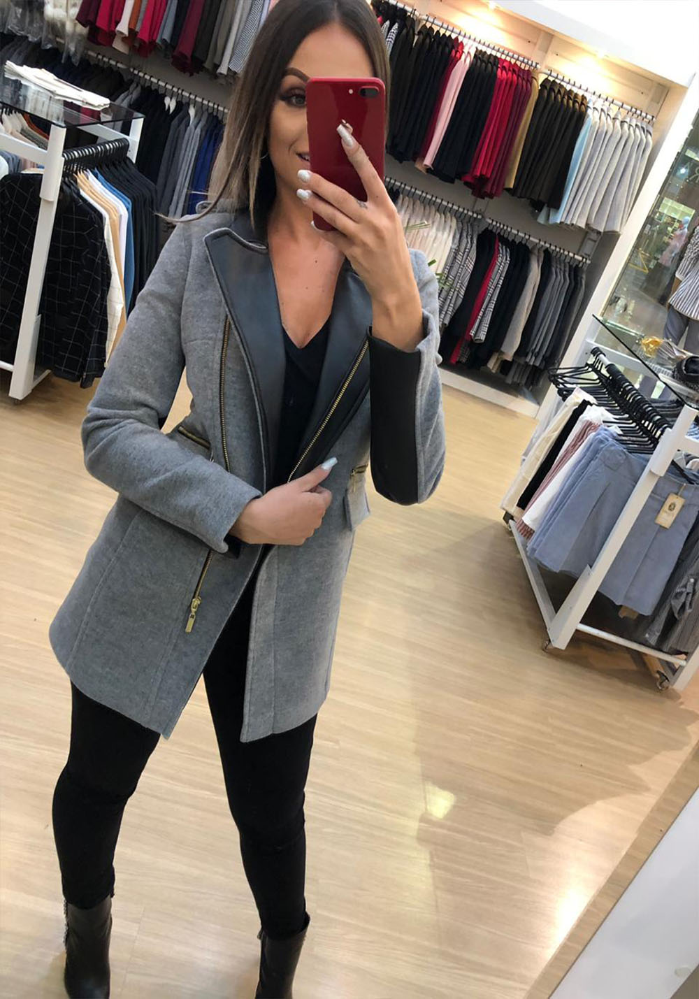CASACO RIGOTTO CINZA COURO FAKE NAS MANGAS CASACO RIGOTTO CINZA COURO FAKE NAS MANGAS