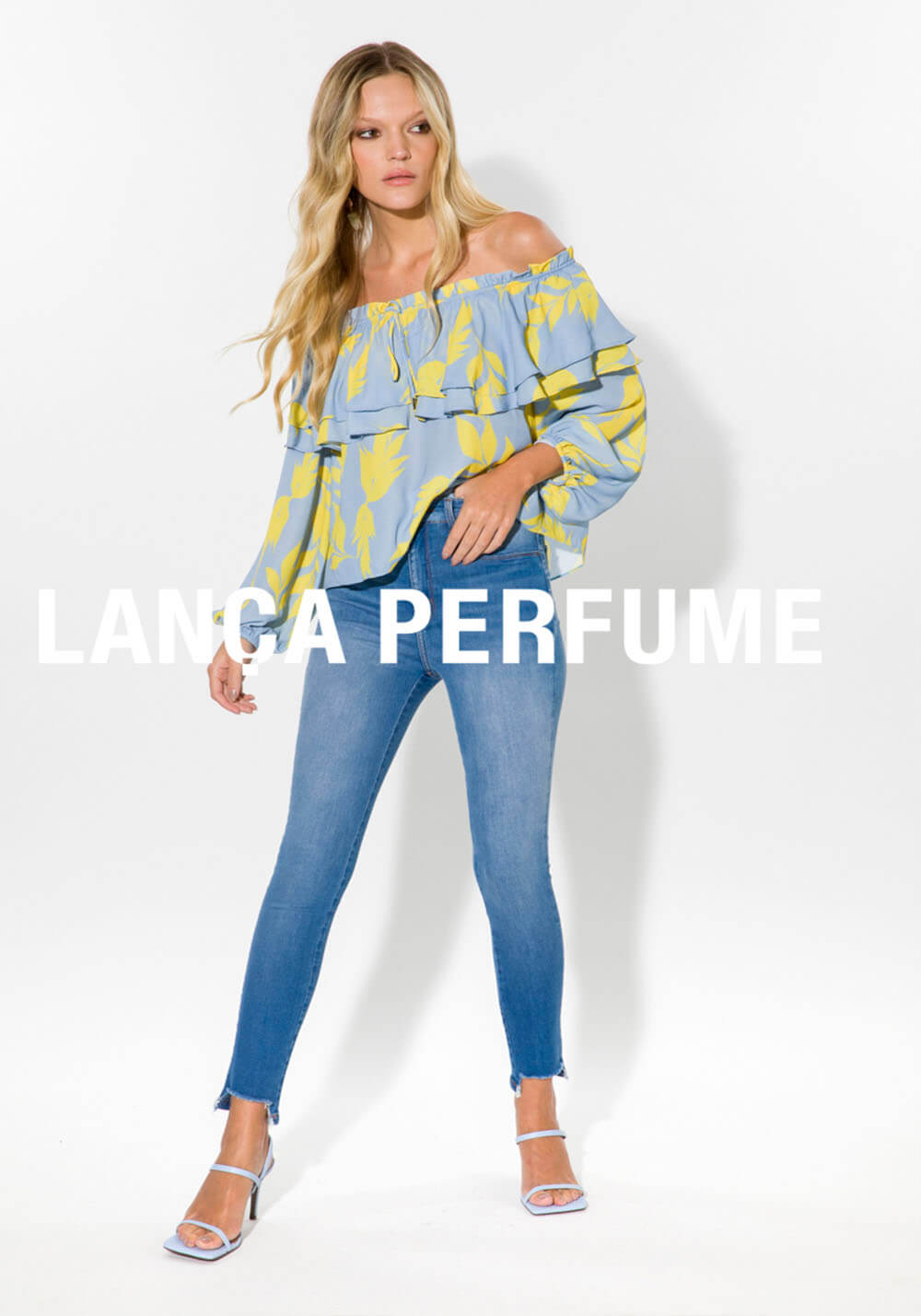 CALÇA JEANS LANÇA PERFUME CALÇA JEANS LANÇA PERFUME