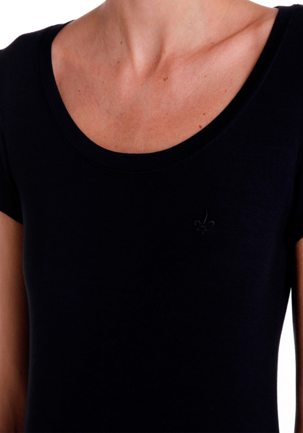 T-SHIRT DUDALINA PRETO T-SHIRT DUDALINA PRETO