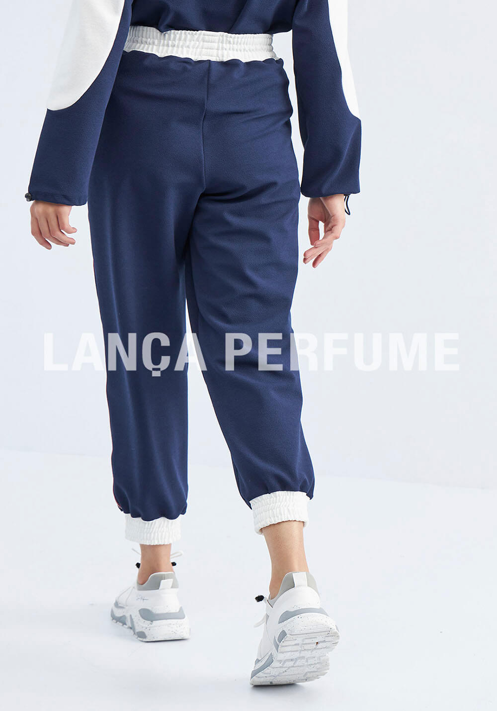 CALÇA JOGGER AZUL LANÇA PERFUME CALÇA JOGGER AZUL LANÇA PERFUME