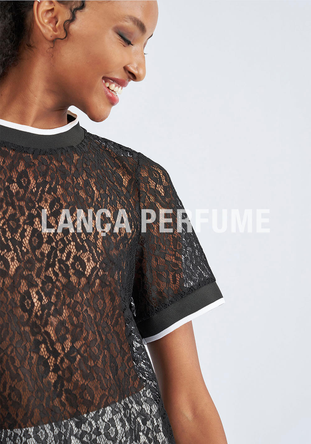 T-SHIRT TRANSPARENTE PRETO T-SHIRT TRANSPARENTE PRETO