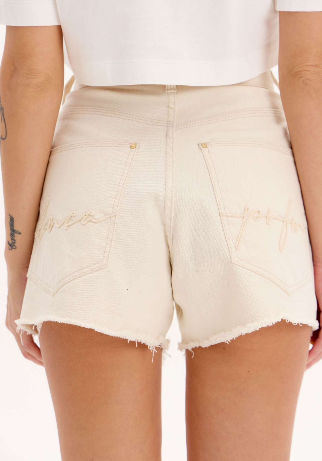 SHORT JEANS LANÇA PERFUME