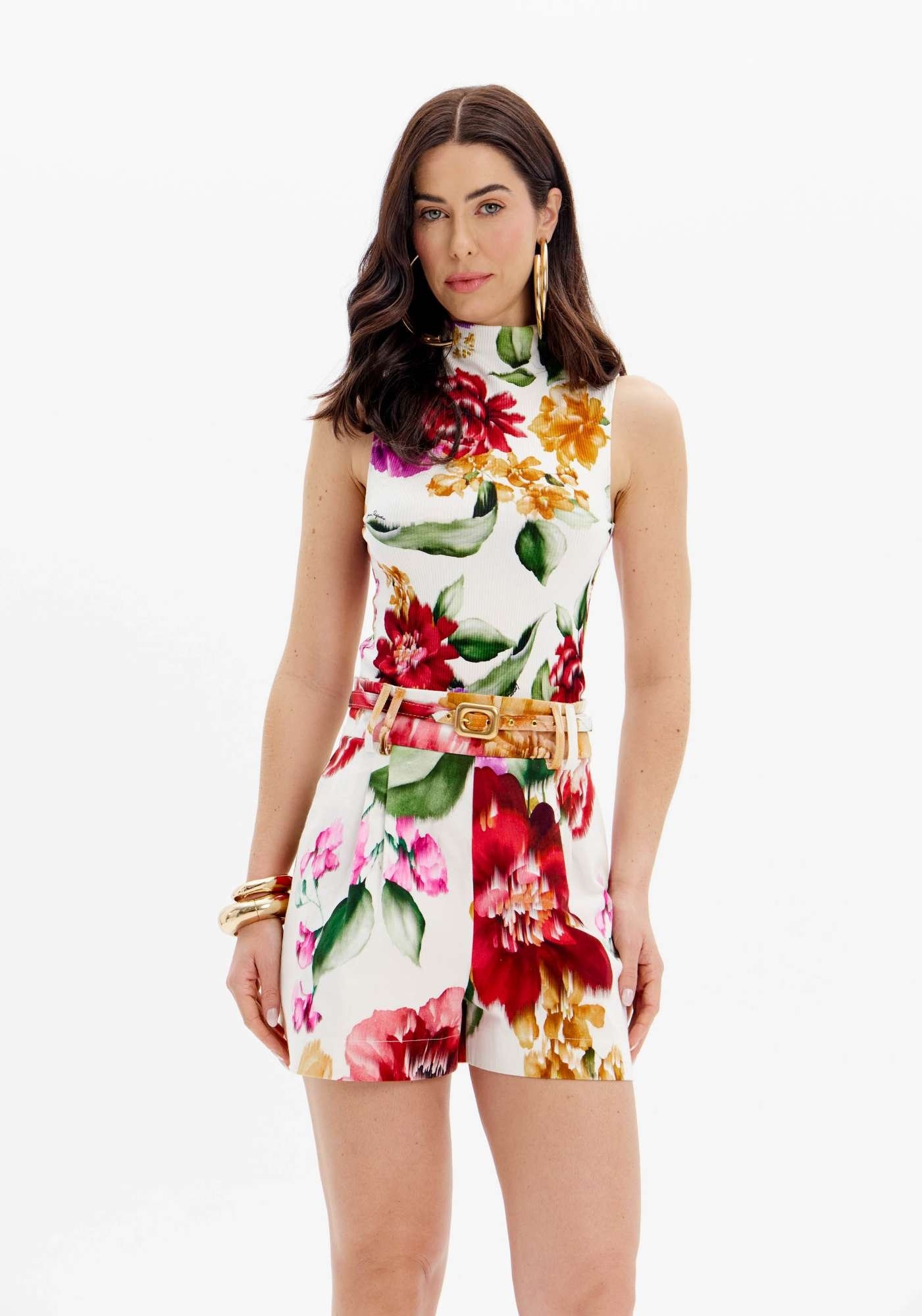 BLUSA GOLA ALTA SEM MANGA ESTAMPADA LANÇA PERFUME
