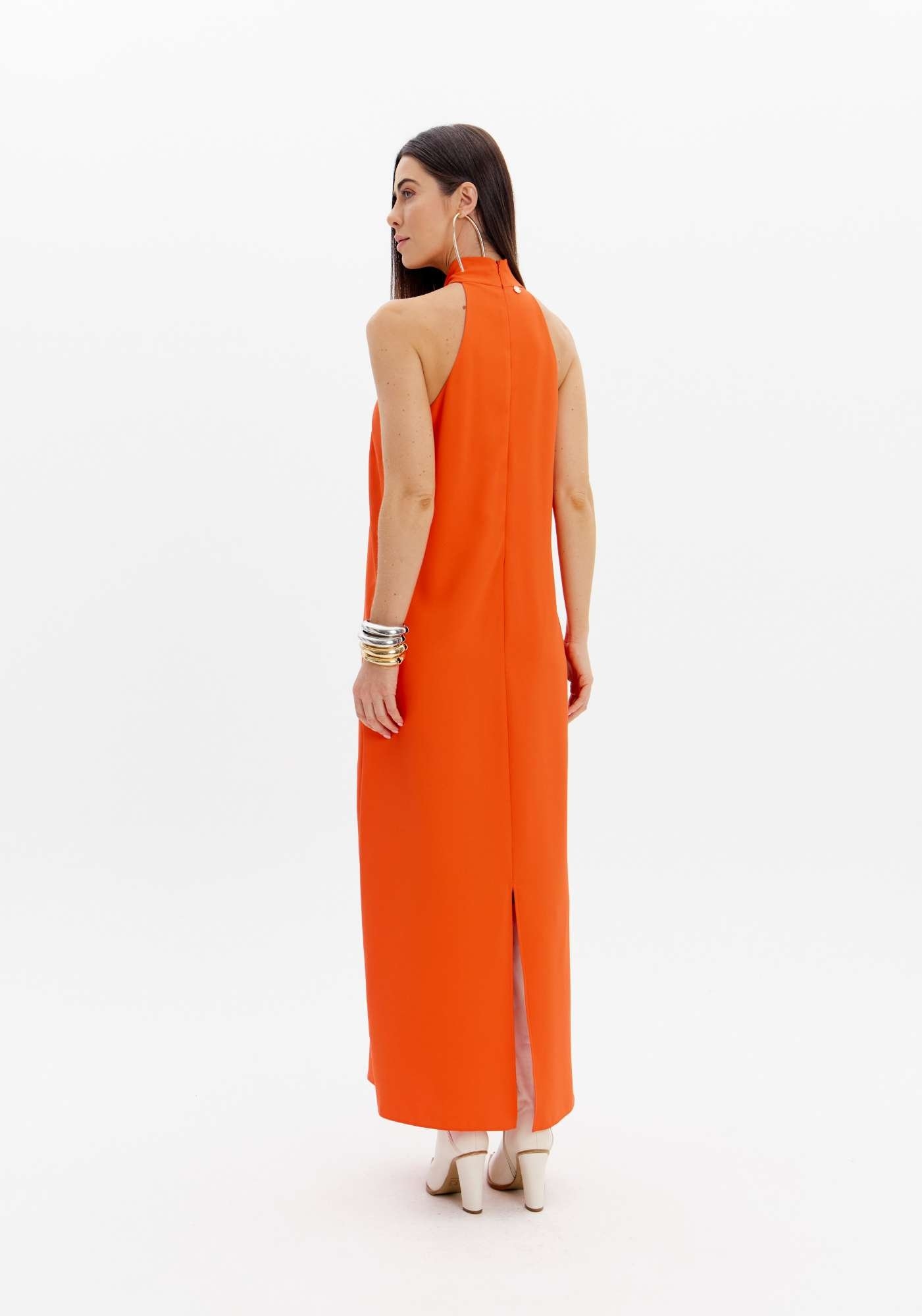 VESTIDO SUPER MIDI COM RECORTE E ENFEITE FRONTAL LANÇA PERFUME