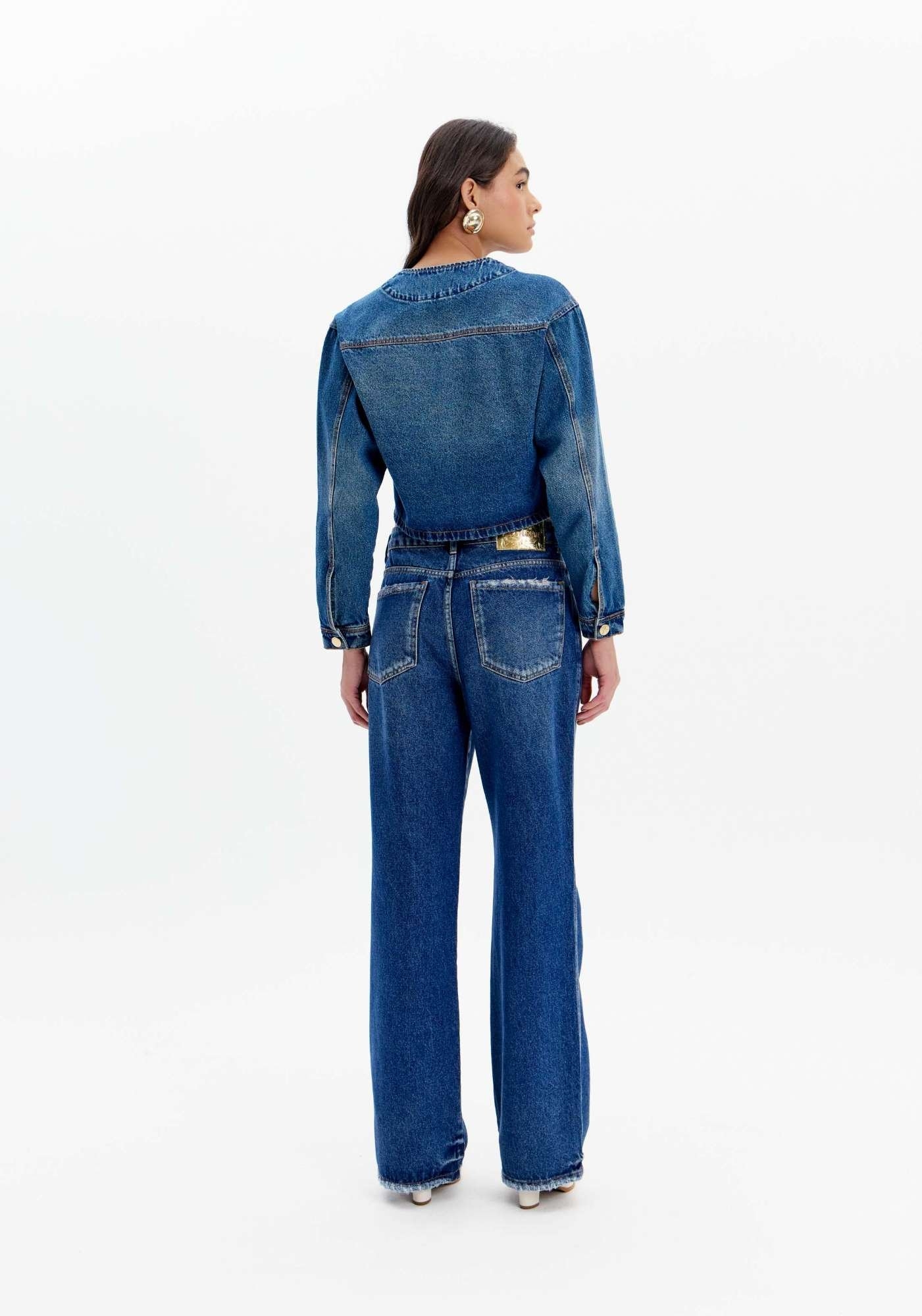 JAQUETA JEANS CROPPED COM BOLSO E BOTÕES LANÇA PERFUME