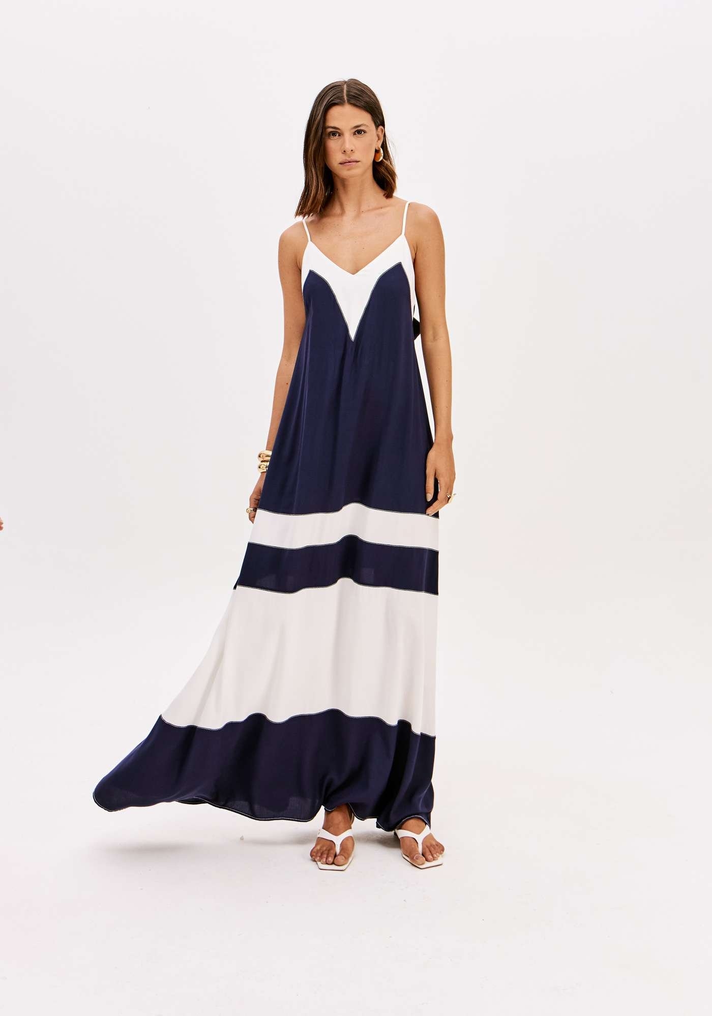 VESTIDO SUPER MIDI DE ALÇAS COM AMARRAÇÃO LANÇA PERFUME