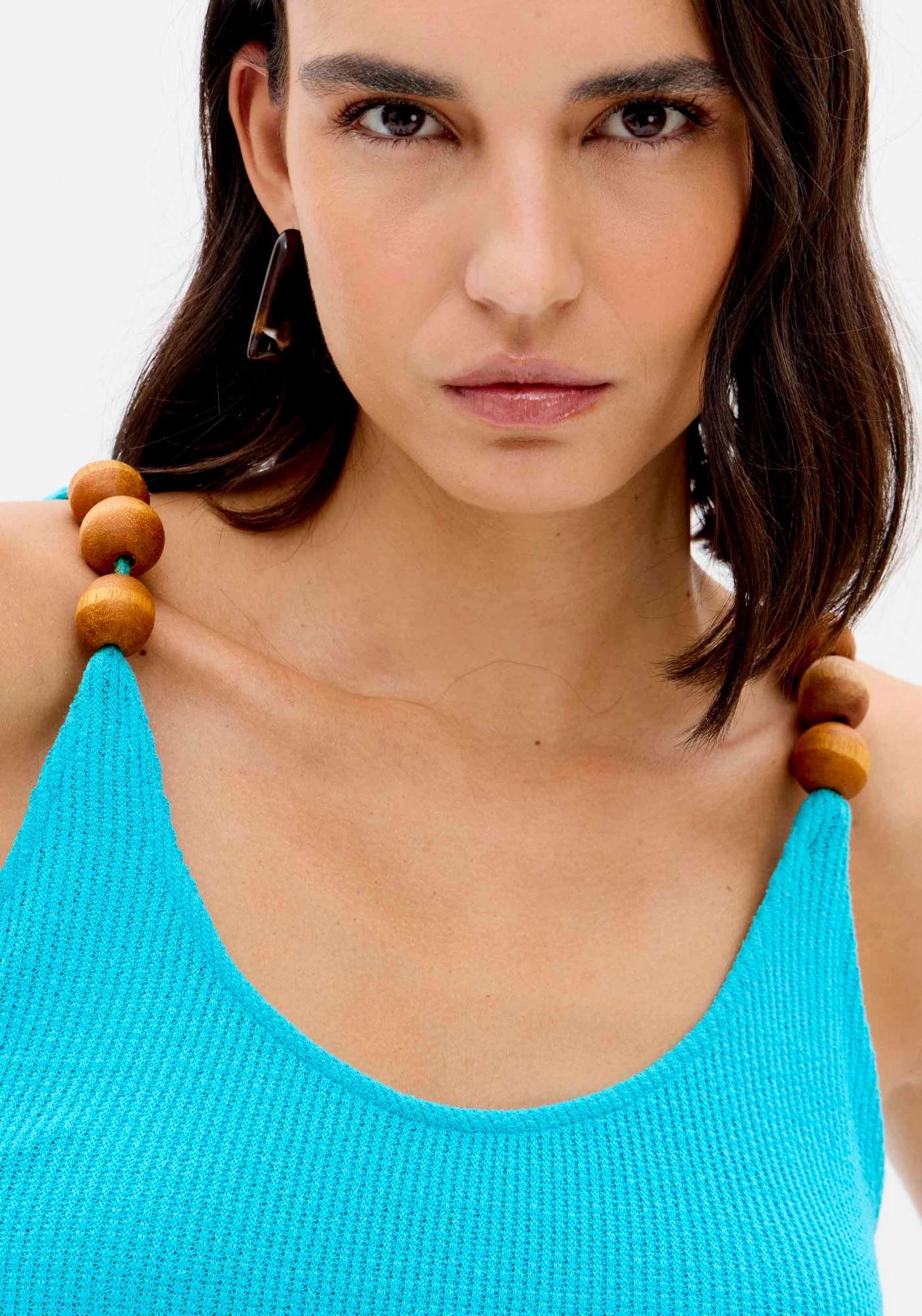 VESTIDO SUPER MIDI AZUL COM MIÇANGAS