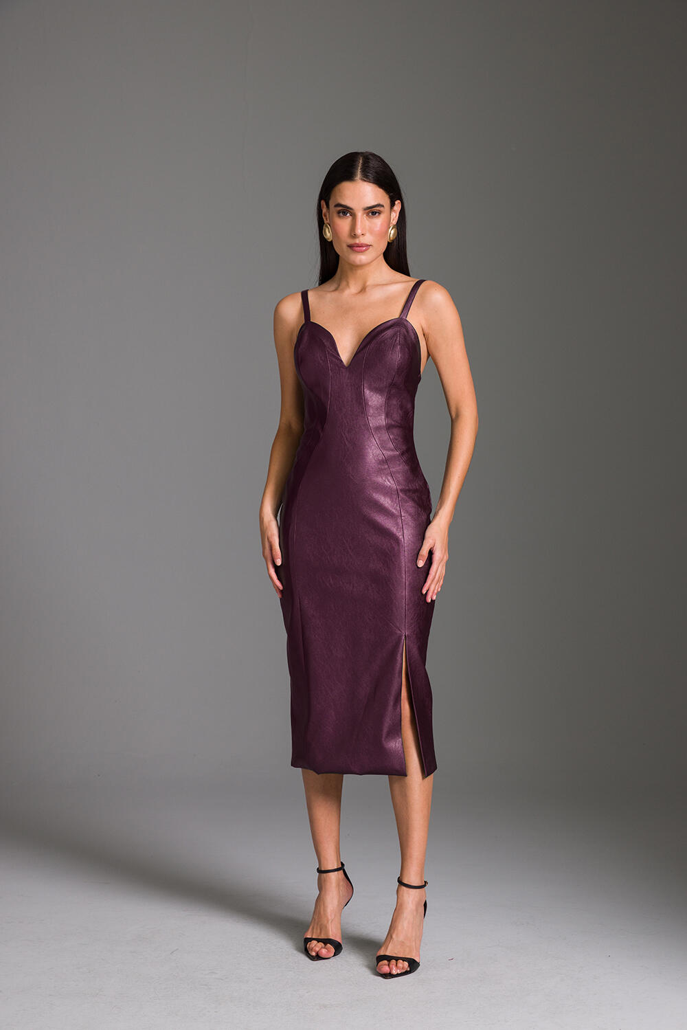 VESTIDO MIDI COM RECORTES